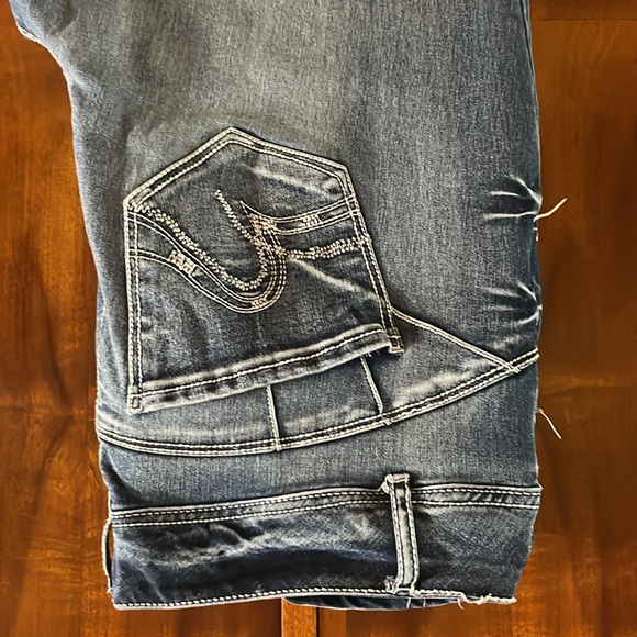 Cato Women’s Premium Jeans Contemporary Size 14 in good condition see all photos - Picture 11 of 12